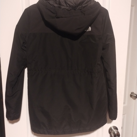 The North Face Dryvent Jacket, RN 61661 CA 30516 Size Medium /Hood - Picture 5 of 5